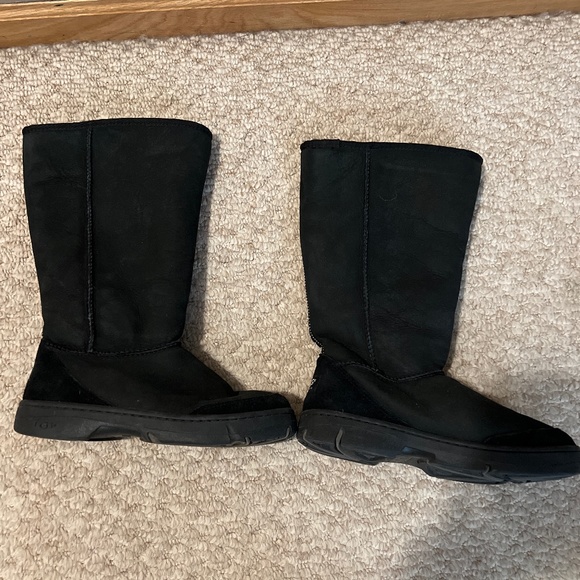 EUC UGG Ultimate Tasman Braid Tall Black Suede Leather Shearling Winter Boots - Picture 4 of 9